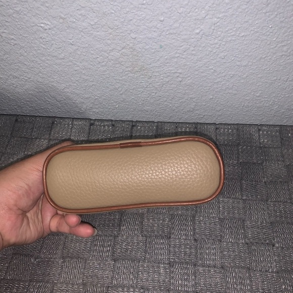 Dooney & Bourke Tan Pebbled Leather Pouch - Picture 5 of 9